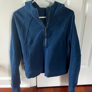 Lululemon hooded Scuba Crop Sweatshirt